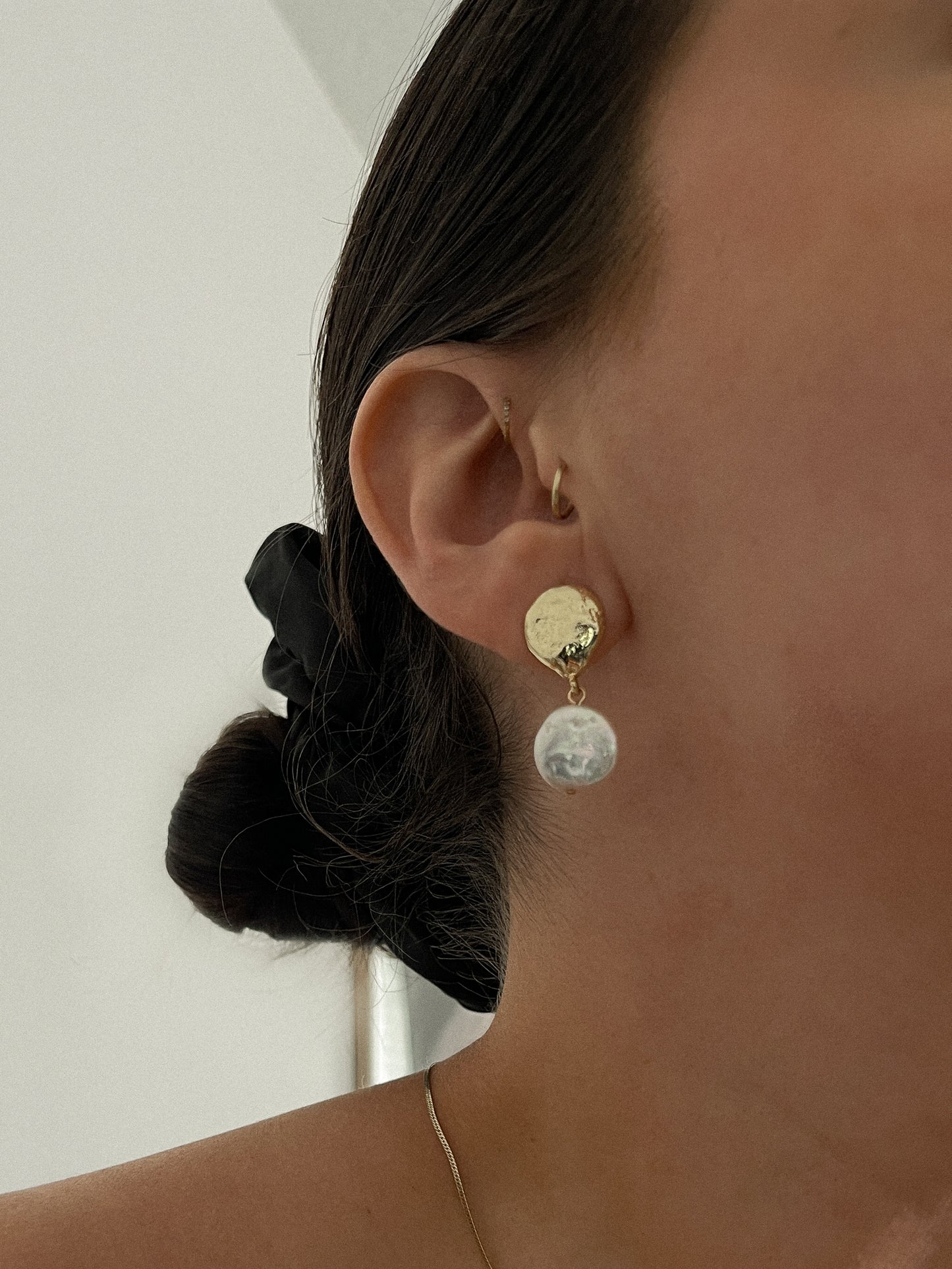 Coin Pearl Earrings