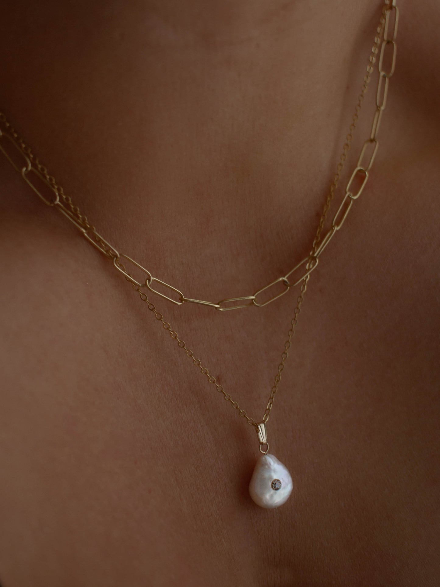 Jeweled Pearl Pendant Necklace - Single Stone
